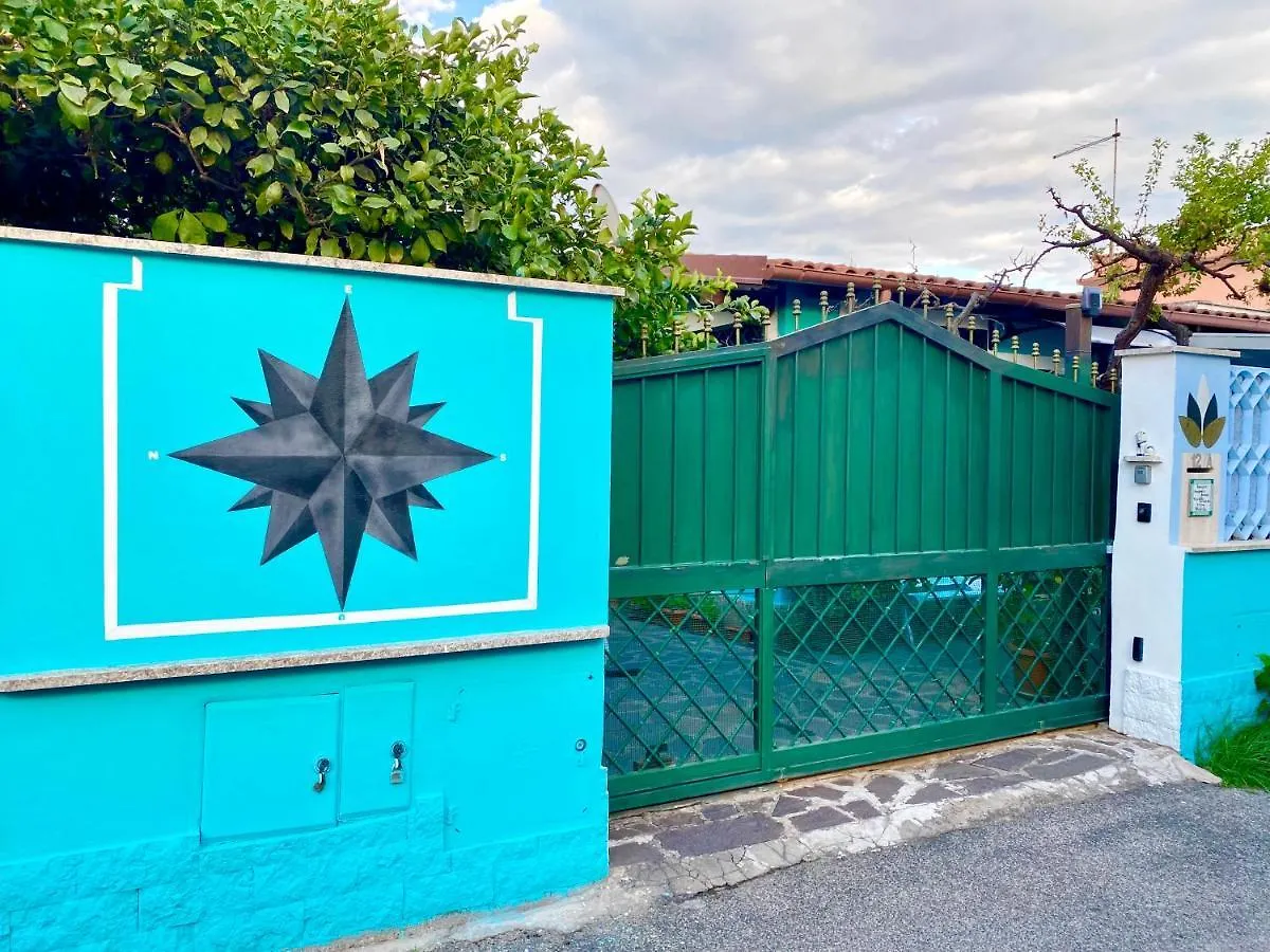 Bed and breakfast Blu Airport Room Fiumicino Italia